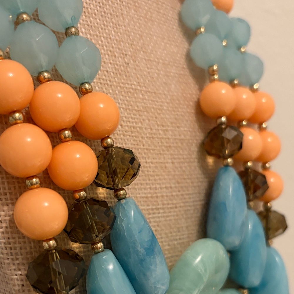 Vibrant Beaded Necklace with Aqua and Coral Hues - Picture 8 of 8
